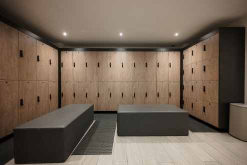 Clean commercial changing room with lockers